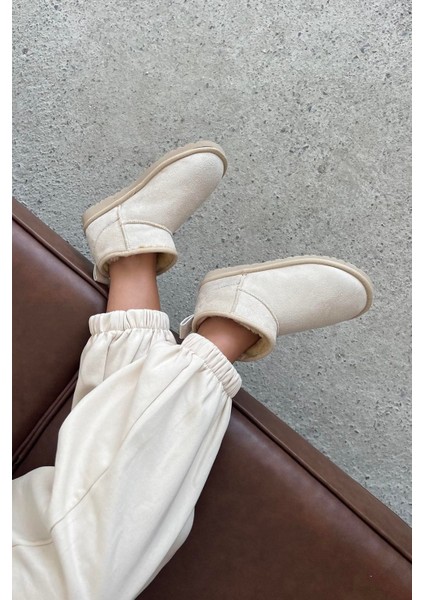 Mini Bej Süet Yarım Bot Içi Tüylü Düz Taban Kadın Ayakkabı fırsatları