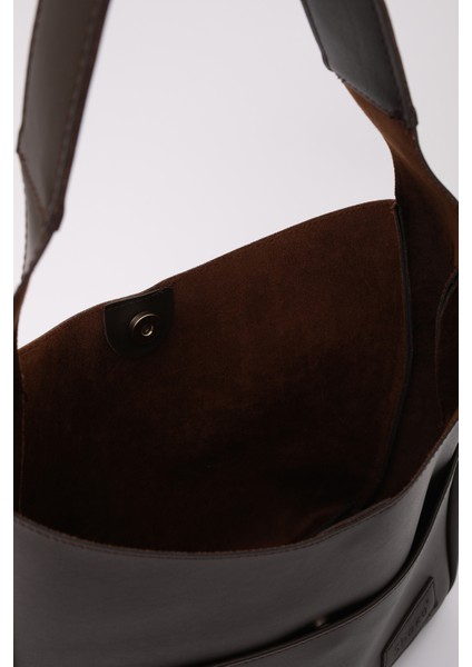 Kahve Rengi SHK180 Suni Deri, Çıtçıtlı, Iki Bölmeli El, Kol ve Omuz Çantası