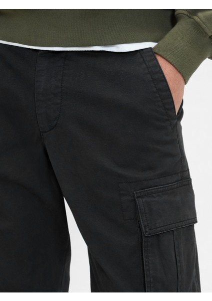 Erkek Siyah GapFlex Straight Kargo Washwell™ Pantolon indirimleri