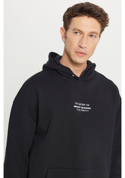 Erkek Siyah Oversize Fit Bol Kesim Kapüşonlu Içi Polarlı 3 Iplik Pamuklu Sweatshirt fırsatları