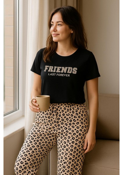 Kadın Leopar Desenli Pijama Takımı
