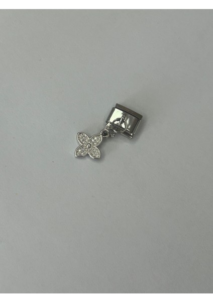 Badelis Çelik Silver Renk Çiçek Model Charm fiyatları