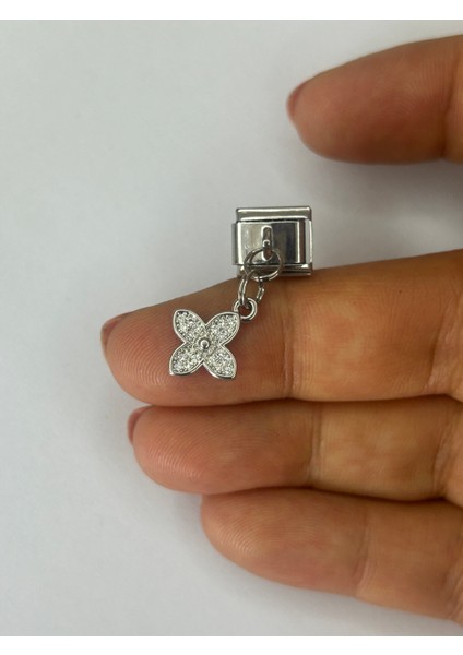 Badelis Çelik Silver Renk Çiçek Model Charm modelleri
