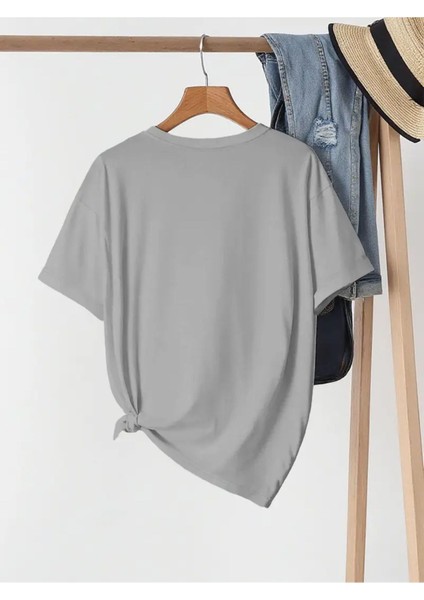 Gri Çiçek Tasarım Baskılı Kadın Pamuk T-Shirt fiyatları