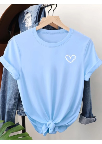 Kalp Minimal Baskılı Kadın Pamuk T-Shirt
