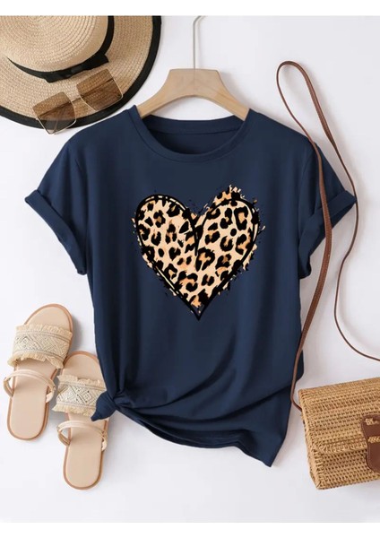 Leopar Kalp Tasarım Baskılı Kadın Pamuk T-Shirt