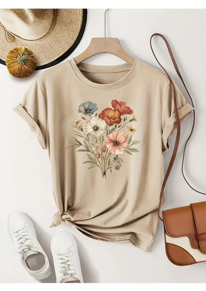 Retro Çiçek Baskılı Kadın T-Shirt