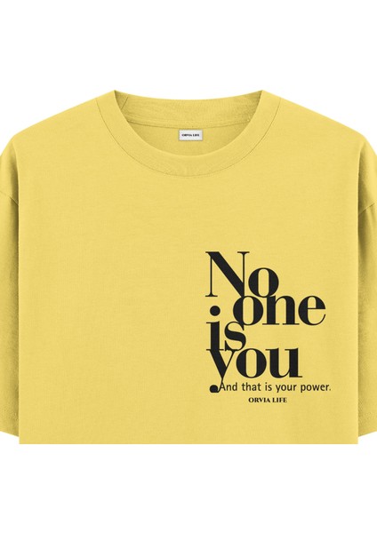 No One Is You - Oversize T-Shirt Sarı fiyatları