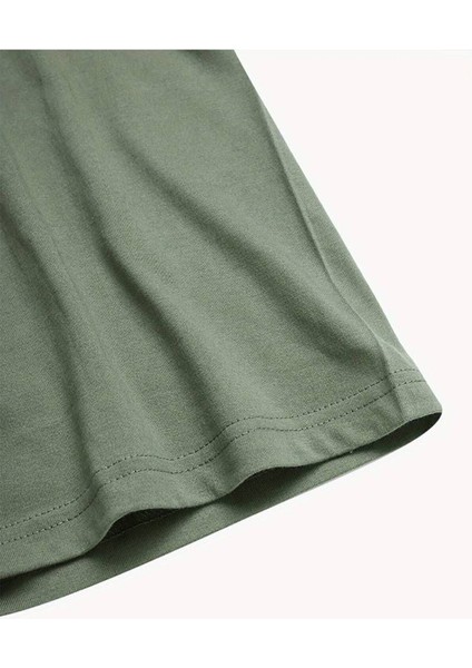 Zürafa Baskılı Kadın Haki Yeşili T-Shirt fırsatları