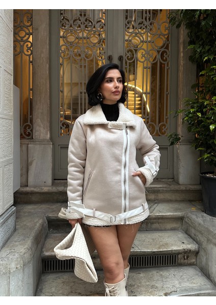 Uzun Içi Peluş Dışı Süet Kaban fiyatları