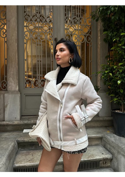 Uzun Içi Peluş Dışı Süet Kaban modelleri