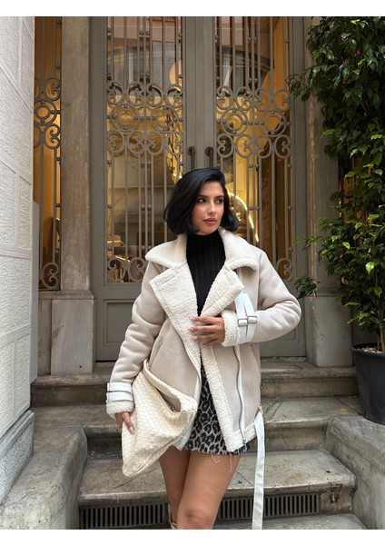 Uzun Içi Peluş Dışı Süet Kaban