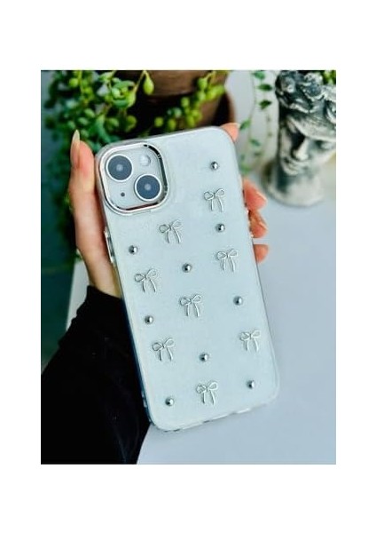 Aksesuar Iphone 14 Plus - 15 Plus Uyumlu Mini Fiyonk Tasarımlı Oyuncaklı Silikon Kılıf - Minifiyonk fiyatları