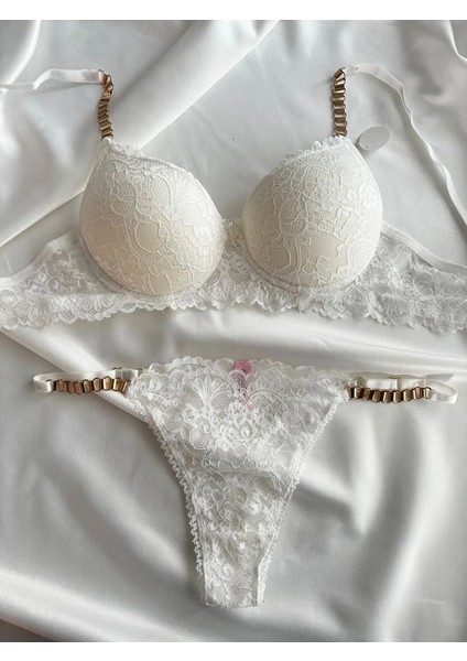 Kadın Beyaz Dantelli Zincir Detaylı Balenli Destekli Dolgulu Sütyen Takımı Iç Çamaşırı Takımı modelleri