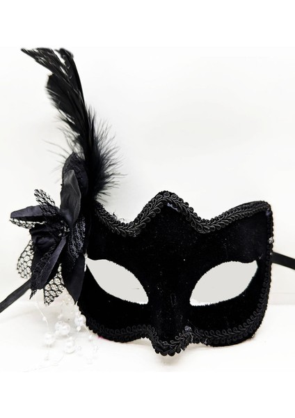 Siyah Renk Yandan Tüylü Beyaz Incili Süet Kaplama Lüks Parti Maskesi 20X23 cm