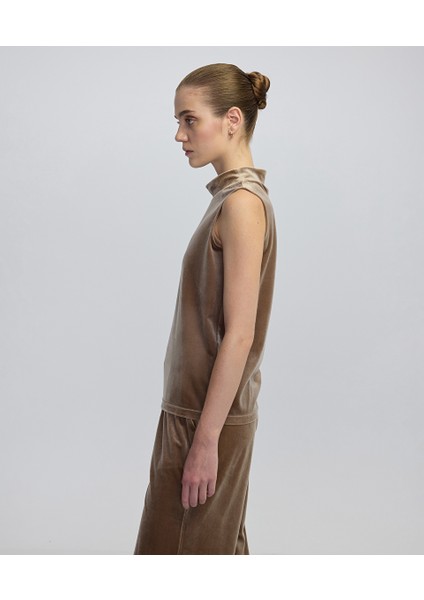 Yüksek Yaka Kadife Bluz IW6250006033014 fiyatları