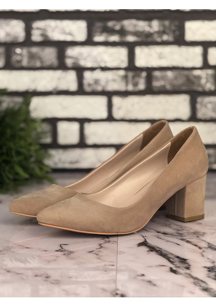 B02 Stiletto Topuklu Zarif Şık Kadın Ayakkabı fiyatları