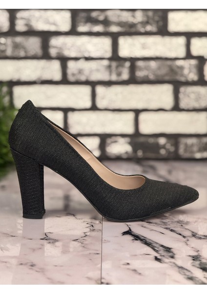 B06 Stiletto Topuklu Zarif Şık Kadın Ayakkabı