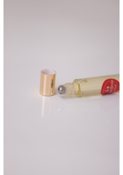 Sencileyin Oud 55 (Gönlü Sultan Olanlara) / Sencileyin No: 55 Oud (Those Whose Hearts are Sultan) (12 ml) indirimleri