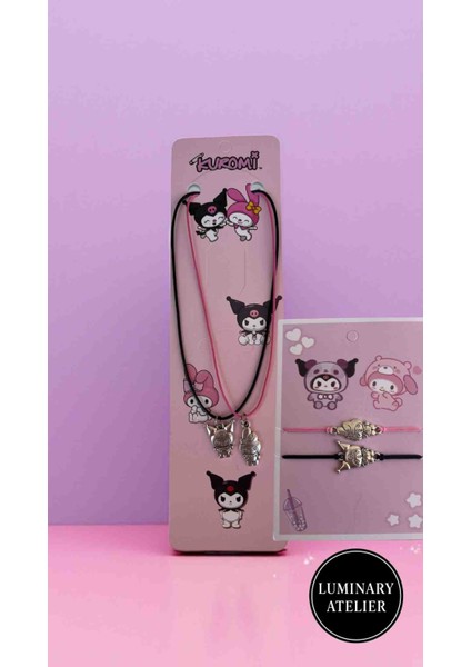 Kuromi & My Melody Arkadaşlık Seti – 2 Adet Mum + 1 Çift Kolye + 1 Çift Bileklik fiyatları
