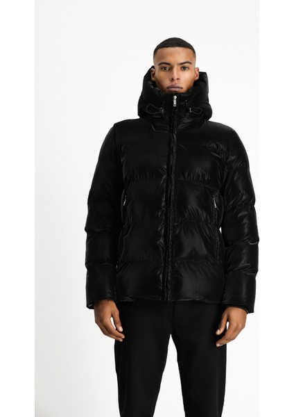 Kapüşonlu Şişme Deri Görünümlü Mont fırsatları