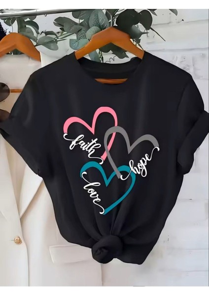 Üçlü Kalp Özel Tasarım Baskılı Kadın T-Shirt