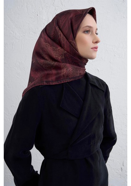 Klasik Desenli Saf Ipek Twill Eşarp 9428D 03