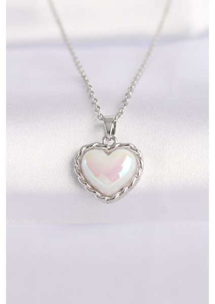316L Çelik Zincir Gümüş Renk Beyaz Taşlı Bombeli Kalp Kolye - TJ-BKO8631