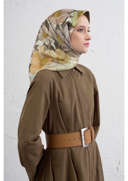 Çiçek Desenli Saf Ipek Twill Eşarp 9403D 38