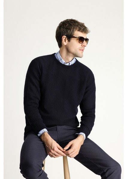 Bisiklet Yaka Slim Fit Dar Kesim Dikişsiz Desenli Yünlü Triko Kazak fiyatları