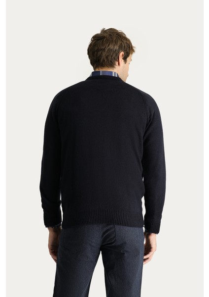 Bisiklet Yaka Regular Fit Desenli Triko Kazak fırsatları