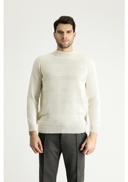 Yarım Balıkçı Yaka Slim Fit Dar Kesim Desenli Yünlü Triko Kazak fırsatları