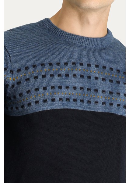 Bisiklet Yaka Slim Fit Dar Kesim Desenli Triko Kazak indirimleri