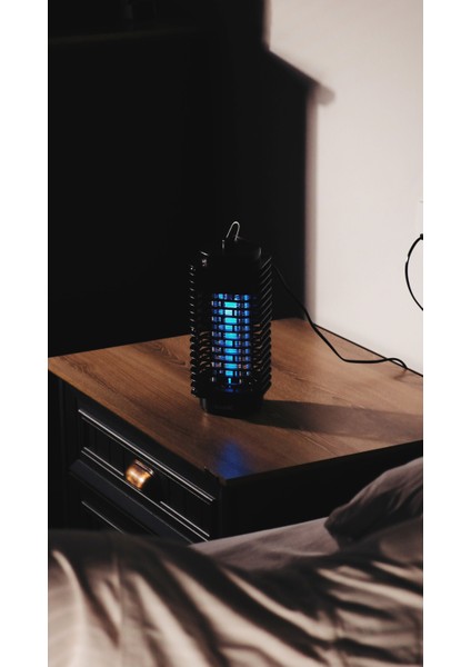 S23 Pro Siyah 3 Watt Açılabilen Alt Kapak Kokusuz Taşınabilir LED Mavi Işıklı Sinek Öldürücü