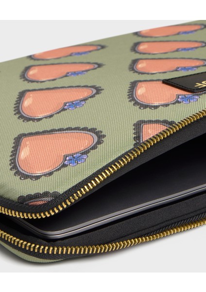 Glow - Laptop Kılıfı 15" & 16" indirimleri