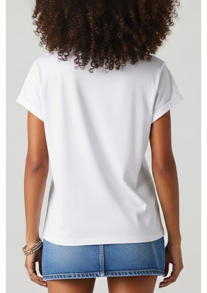 Trend Kadın Tişört - %100 Pamuk Mavi Bulut Desen Baskılı Oversize Beyaz modelleri