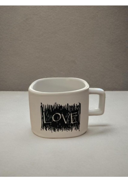 Love Yazılı Porselen Kupa Krem