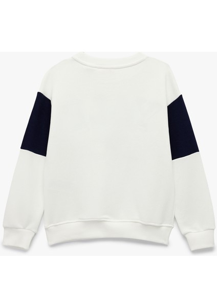 Uzun Kollu Rahat Kesim Bisiklet Yaka Şardonlu Nakışlı Lisanslı Yale Sweatshirt fiyatları