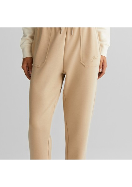 Kadın Bej Regular Fit Logolu Eşofman Altı fırsatları