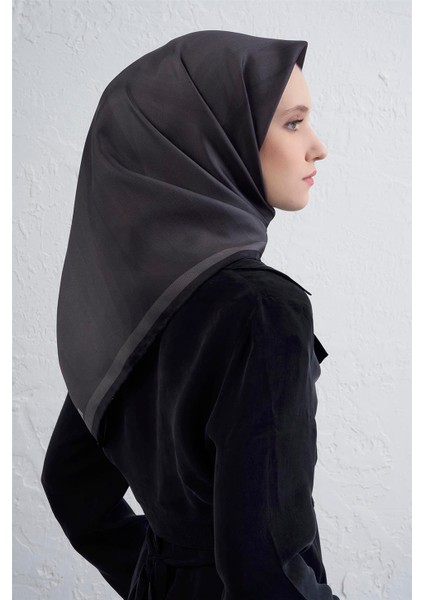 Geometrik Desenli Saf Ipek Twill Eşarp 9402D 54 modelleri