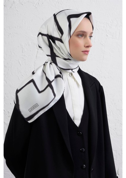 Geometrik Desenli Saf Ipek Twill Eşarp 9441D 01 fiyatları