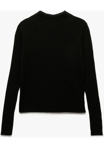 Regular Fit Uzun Kollu Hafif Dik Yaka Triko Kazak