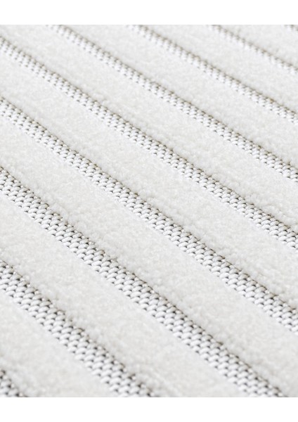 Sophia Beyaz Çizgili Etnik Modern Desenli Hav Vermeyen Leke Tutmayan Kolay Temizlenen Yumuşak Makine Salon Yolluk Mutfak Halı indirimleri