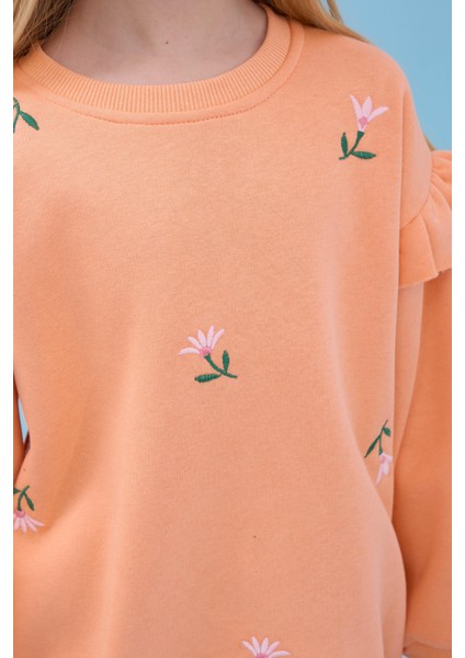 Kız Çocuk Fırfır Detaylı Çiçek Işlemeli Şardonlu Oversize Sweatshirt - Şeftali modelleri