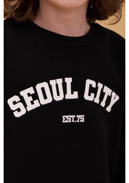 Erkek Çocuk Aplikeli Şardonlu Bisiklet Yaka Ikili Kolej Takım - Siyah fırsatları