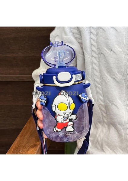 820ML Ultraman Çocuk Pipetli Kupa (Yurt Dışından)