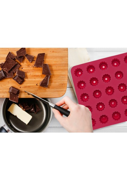 Platinum Silikon 25'li Çiçek Kek Kalıbı