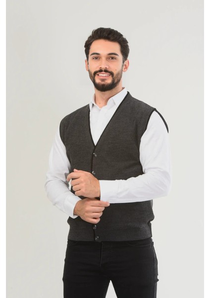 Erkek V Yaka Triko Düğmeli Cepli Çizgi Desenli Regular Fit Tüylenmeyen Örgü Yelek
