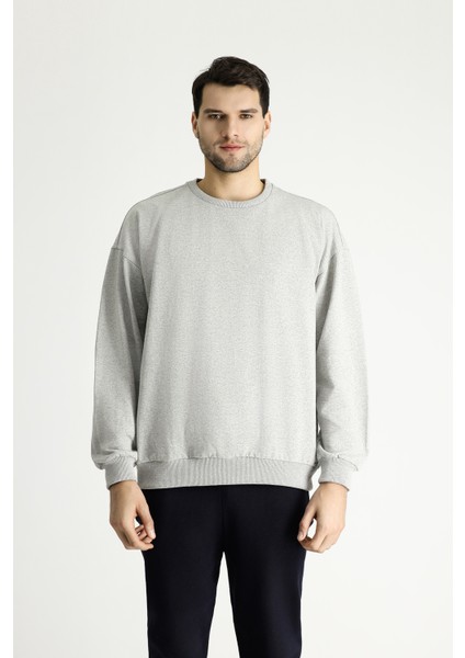 Bisiklet Yaka Oversize Pamuklu Sweatshirt fırsatları