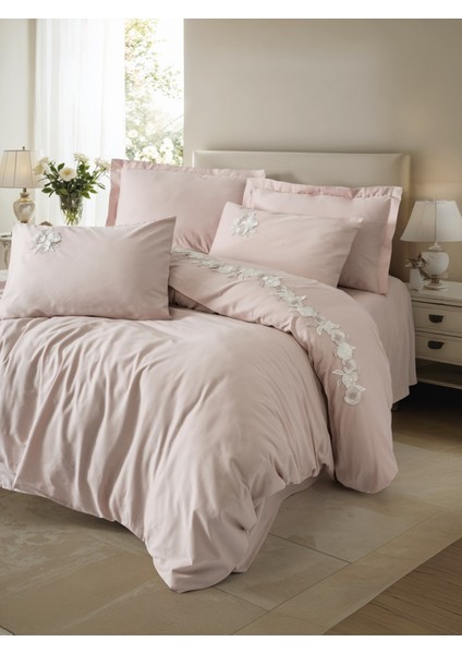 3D Nakışlı Saten Çift Kişilik Nevresim Takımı Zena Lila